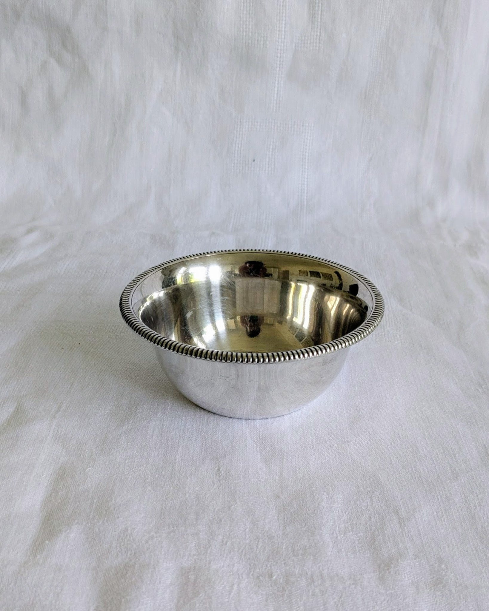 Vintage Silver-Plated Bowl with Gadrooned Border | Elegant French Style Tableware