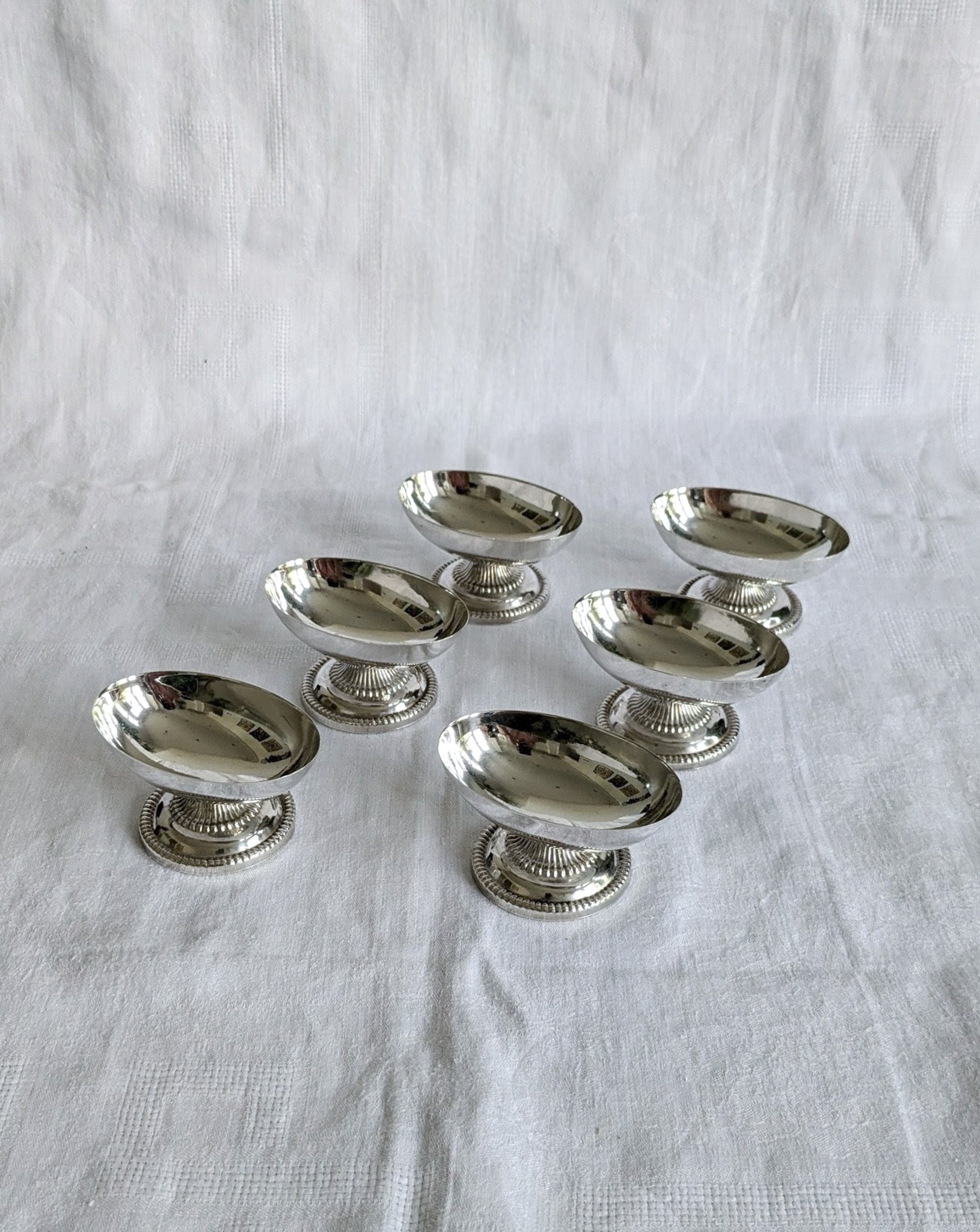 Vintage French Silver-Plated Avocado Serving Bowls with Original Box – Set of 6