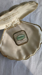 Vintage French Face Powder Box — Lorenzy-Palanca Nymphéa, Parisian Vanity Collectible