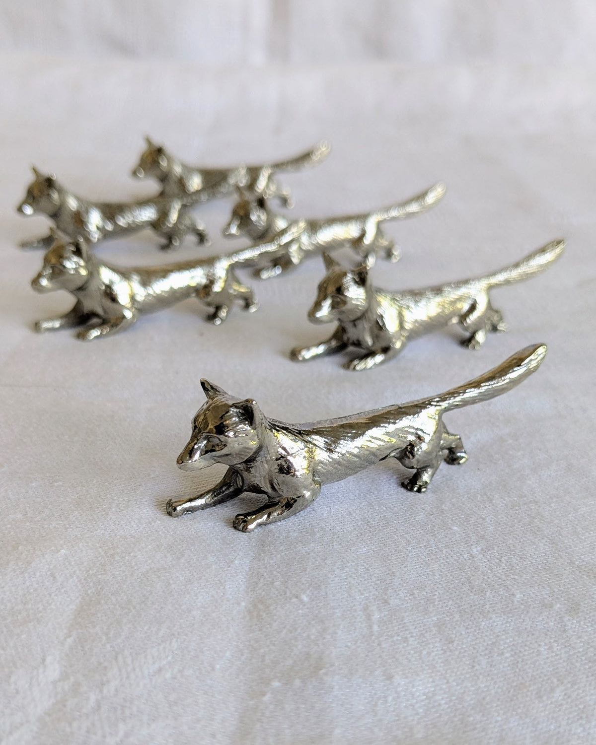 Set of six vintage chrome-plated fox knife rests, 1960s–1970s